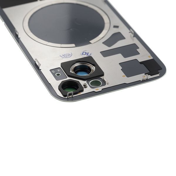 Задняя крышка Apple iPhone 15 со стеклом камеры и магнитом Original, Green (Зелёный) 10006087 фото